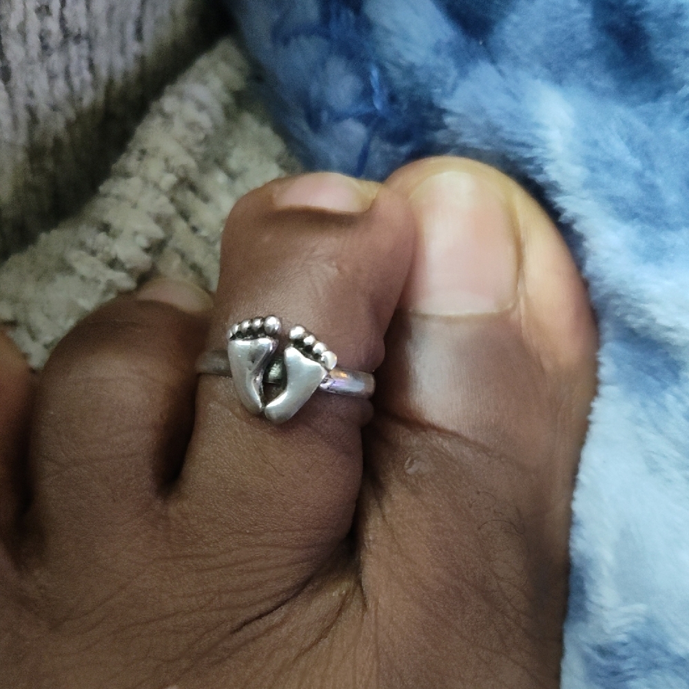 Silver Heart Toe Ring Sterling Silver.